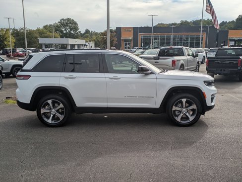 New 2025 Jeep Grand Cherokee Limited image 4