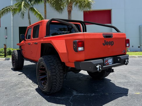 Used 2022 Jeep Gladiator Sport image 11