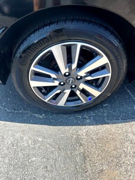 Used 2023 Nissan Versa SV image 18