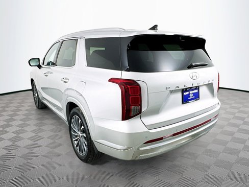 Used 2025 Hyundai Palisade Calligraphy image 7