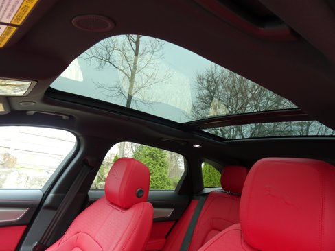 New 2026 Jaguar F-PACE R-Dynamic S image 18