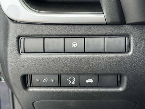 New 2026 Nissan Rogue SV image 17