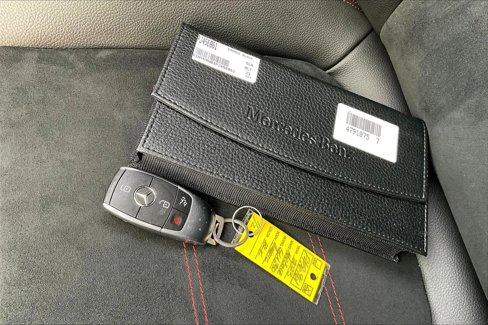 Used 2023 Mercedes-Benz GLA 250 4MATIC image 11