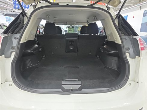 Used 2016 Nissan Rogue S w/ Appearance Package image 33