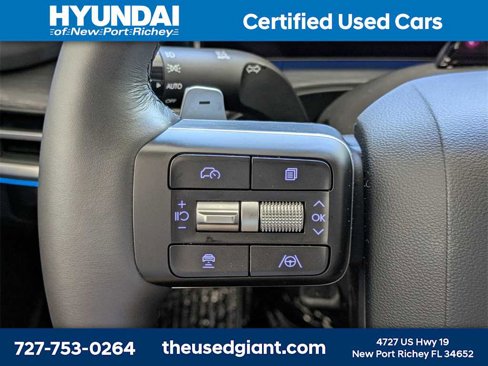 Used 2025 Hyundai Santa Fe Limited image 42