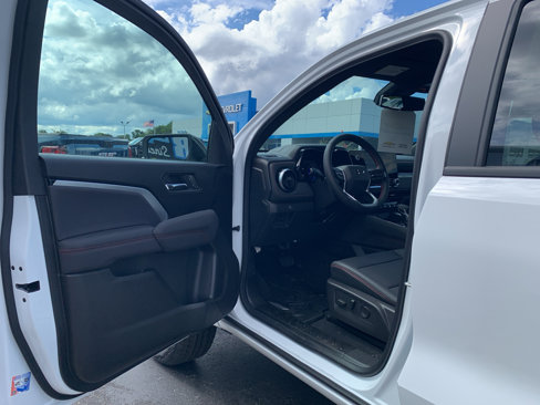New 2026 Chevrolet Colorado Z71 w/ Technology Package image 16