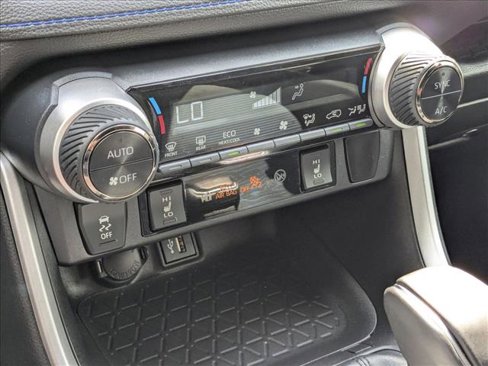 Used 2023 Toyota RAV4 XSE image 15