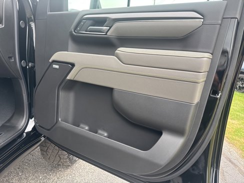 New 2025 Chevrolet Silverado 2500 ZR2 w/ ZR2 Bison Edition image 23