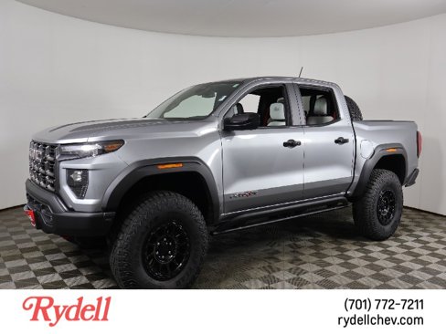 Certified 2025 GMC Canyon AT4 w/ AT4X AEV Edition image 9
