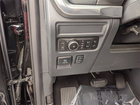 New 2025 Ford F150 Lariat w/ Equipment Group 501A Mid image 16