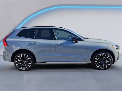 New 2026 Volvo XC60 B5 Ultra w/ Protection Package Premier image 3