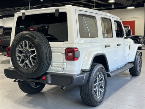 New 2025 Jeep Wrangler Sahara image 36