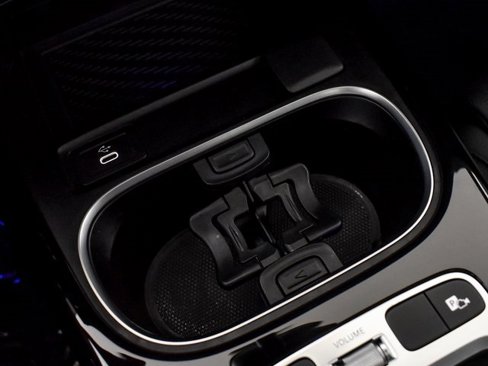 Certified 2025 Mercedes-Benz CLA 250 image 23