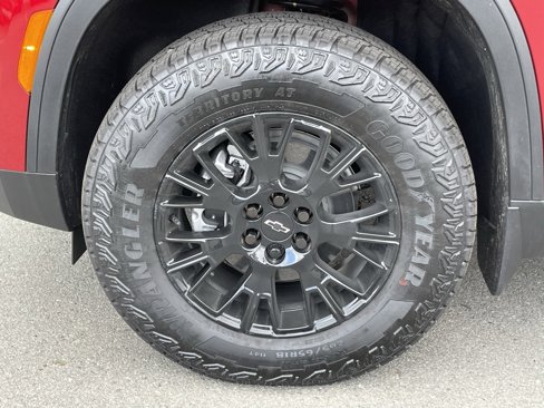 New 2026 Chevrolet Traverse Z71 w/ Driver Confidence Package image 30
