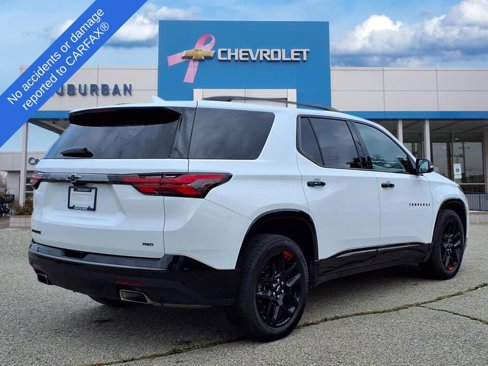 Used 2023 Chevrolet Traverse Premier w/ Redline Edition image 5