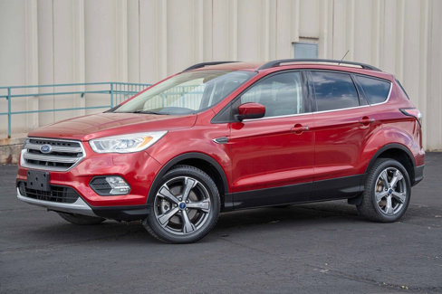 Used 2017 Ford Escape SE w/ Equipment Group 201A image 4
