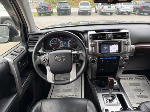 Used 2019 Toyota 4Runner SR5 Premium image 7