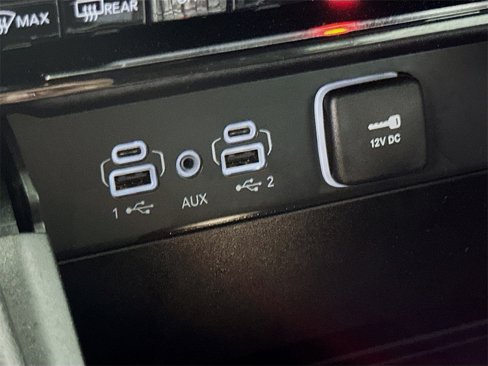 Used 2025 Jeep Grand Cherokee L Laredo image 31
