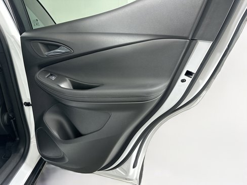 Used 2022 Buick Encore GX Select image 31