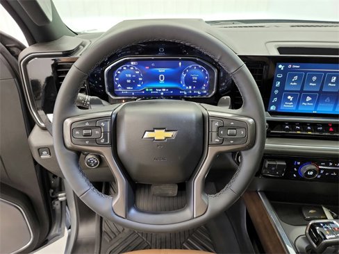 Used 2025 Chevrolet Silverado 1500 High Country w/ Technology Package image 22
