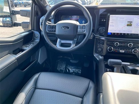 New 2025 Ford F150 Lariat w/ Equipment Group 502A High image 13