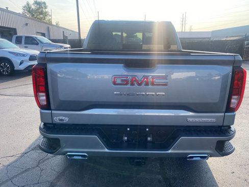 Used 2025 GMC Sierra 1500 Elevation w/ Elevation Premium Package image 10