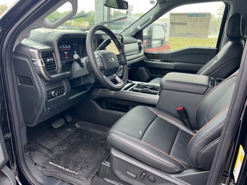 New 2025 Ford F250 Lariat image 26