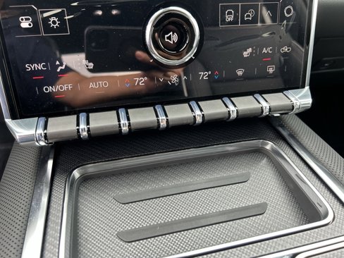 New 2026 GMC Sierra EV Elevation image 16