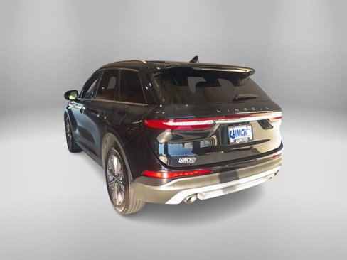 Used 2022 Lincoln Corsair Reserve image 3