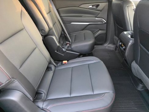 New 2026 Chevrolet Traverse Z71 w/ Driver Confidence Package image 26