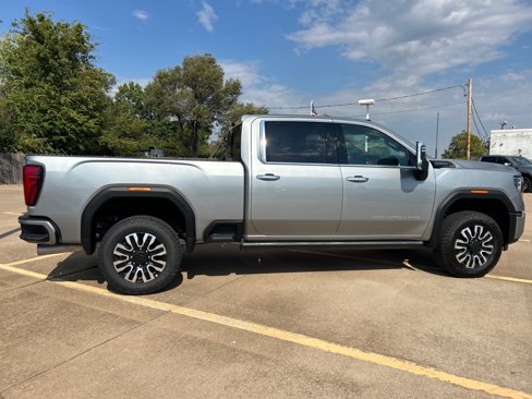 New 2026 GMC Sierra 2500 Denali Ultimate w/ Max Trailering Package image 4