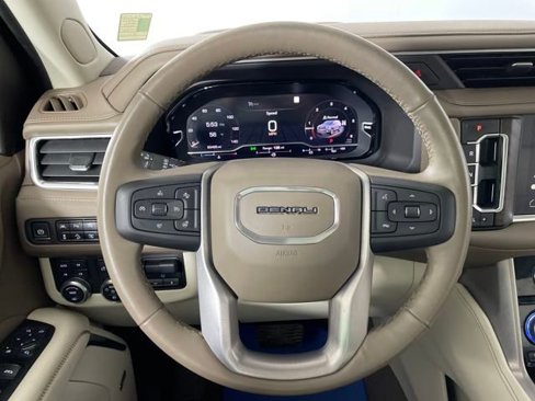 Used 2022 GMC Yukon XL Denali w/ Max Trailering Package image 18