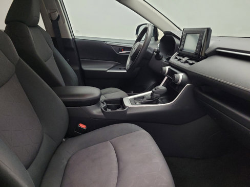 Used 2019 Toyota RAV4 XLE w/ Convenience Package image 21
