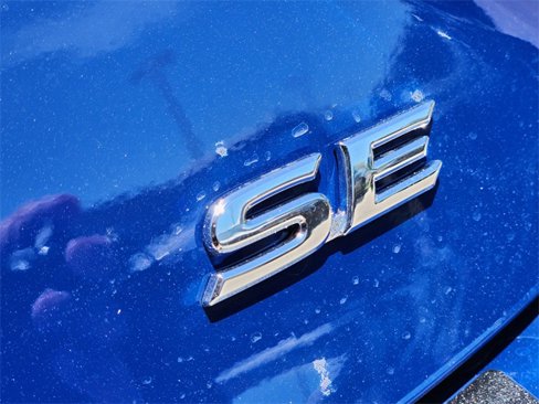 New 2025 Toyota Camry SE image 7