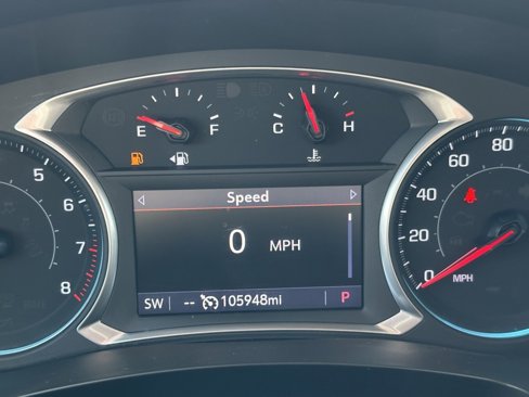 Used 2021 Chevrolet Traverse LT image 24