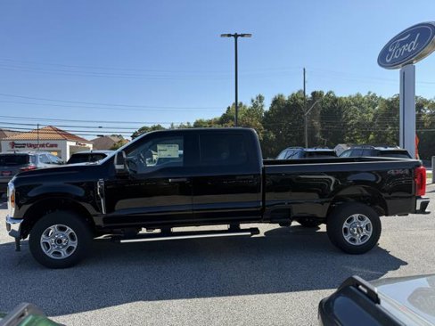 New 2026 Ford F350 XLT image 2