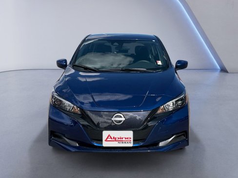 Certified 2025 Nissan Leaf S image 8