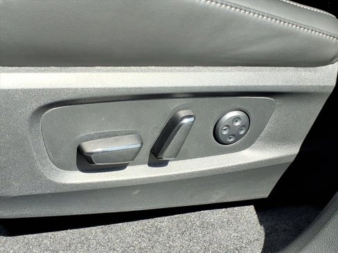 New 2026 INFINITI QX60 Luxe image 5
