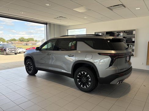 New 2026 Chevrolet Traverse Z71 w/ Driver Confidence Package image 4