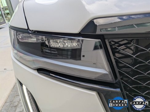 Used 2023 Cadillac Escalade Sport Platinum image 9