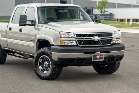 Used 2006 Chevrolet Silverado 2500 4x4 Crew Cab image 2