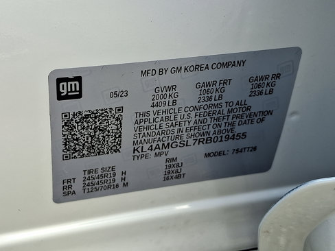 Used 2024 Buick Encore GX Avenir w/ Avenir Technology Package image 30