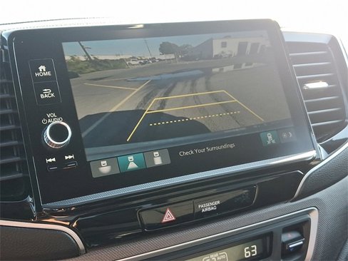 Certified 2025 Honda Ridgeline Sport image 17