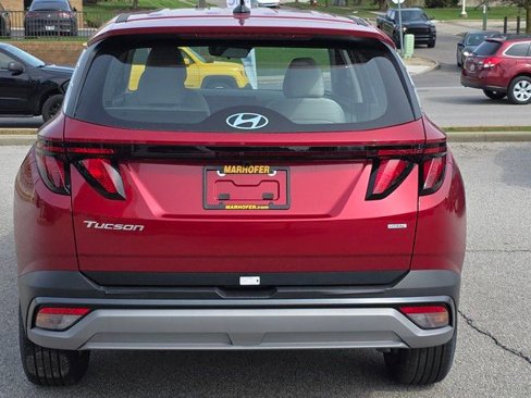 Certified 2025 Hyundai Tucson SE image 23