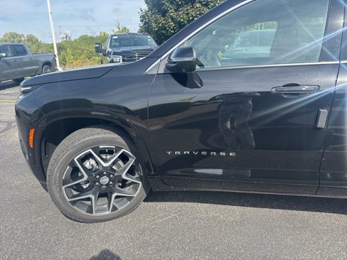 New 2026 Chevrolet Traverse High Country image 5