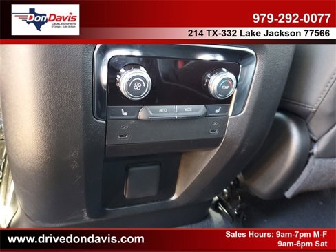 New 2026 GMC Yukon Elevation image 13