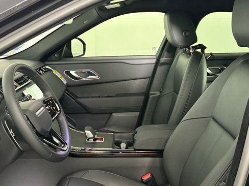 New 2026 Land Rover Range Rover Velar Dynamic SE image 15