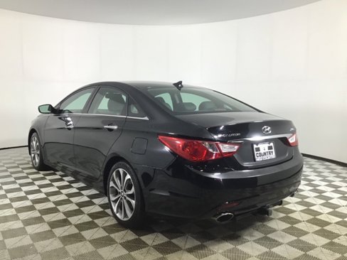 Used 2013 Hyundai Sonata SE w/ Navigation & Sunroof Pkg image 5