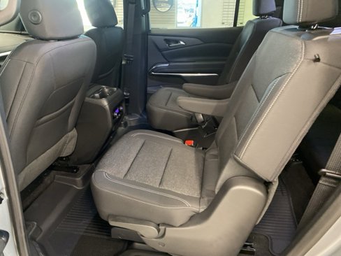 New 2026 Chevrolet Traverse LT w/ LPO, Floor Liner Package image 27