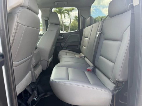Used 2018 Chevrolet Silverado 2500 W/T w/ WT Convenience Package image 12